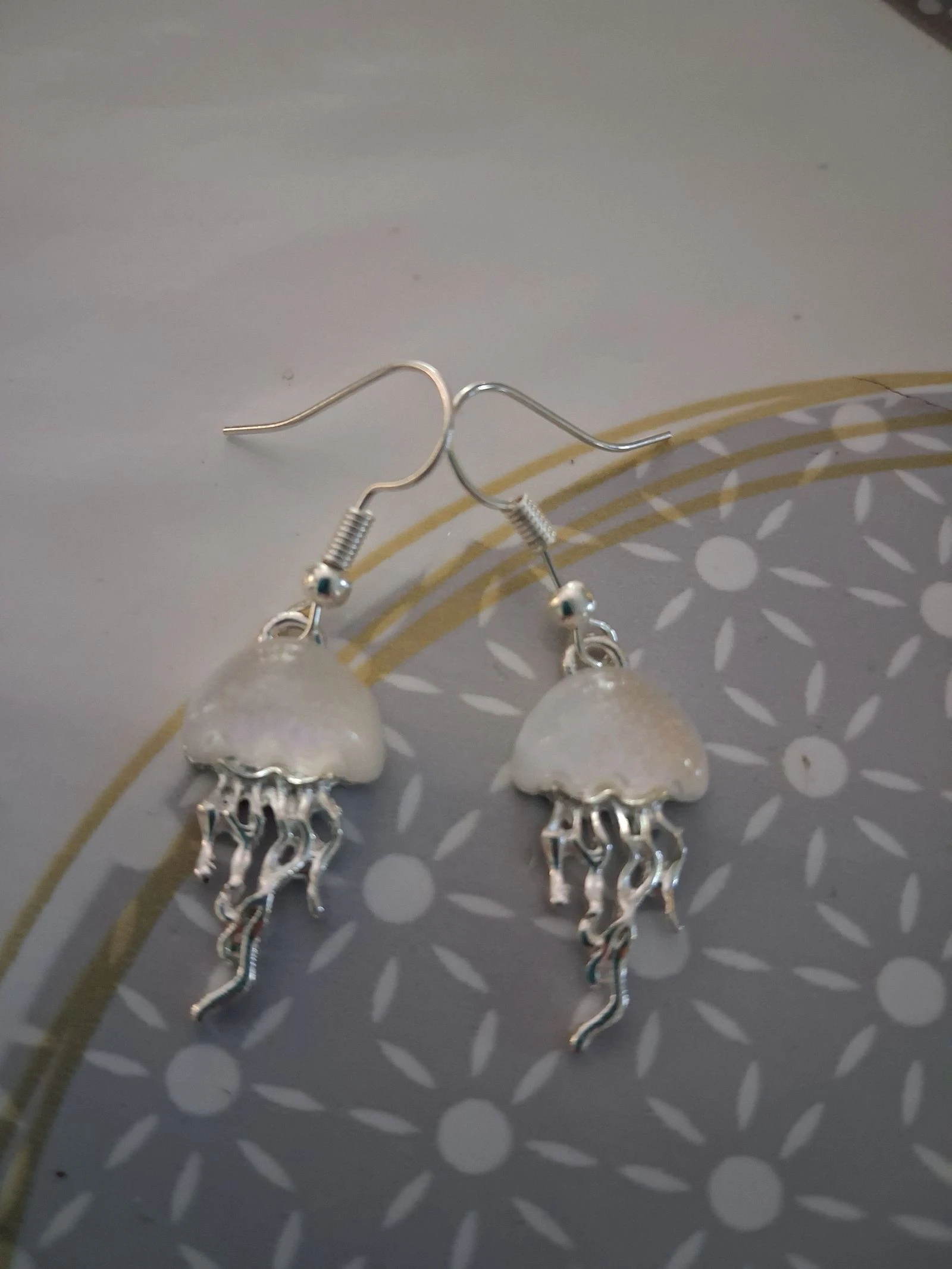 Boucles d'oreilles en forme de méduse